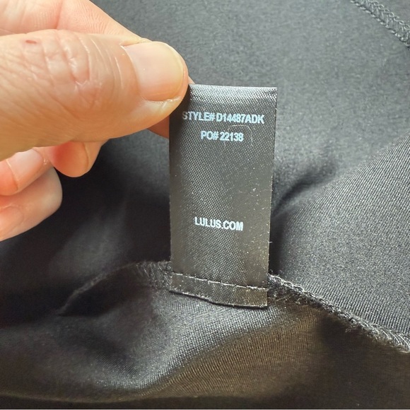 Lulu's Cumulonimbus Clouds Skater Dress Size M Scalloped Black Hidden Back Zip - Picture 9 of 10